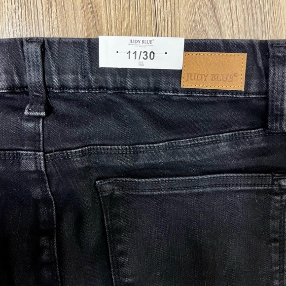 Judy Blue NWT Black Jean Denim Jeggings Skinny Fit Size 11 (30) - Picture 10 of 10